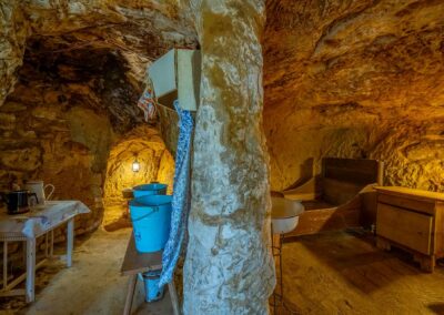 Höhlenwohnungen Langenstein Schlafzimmer